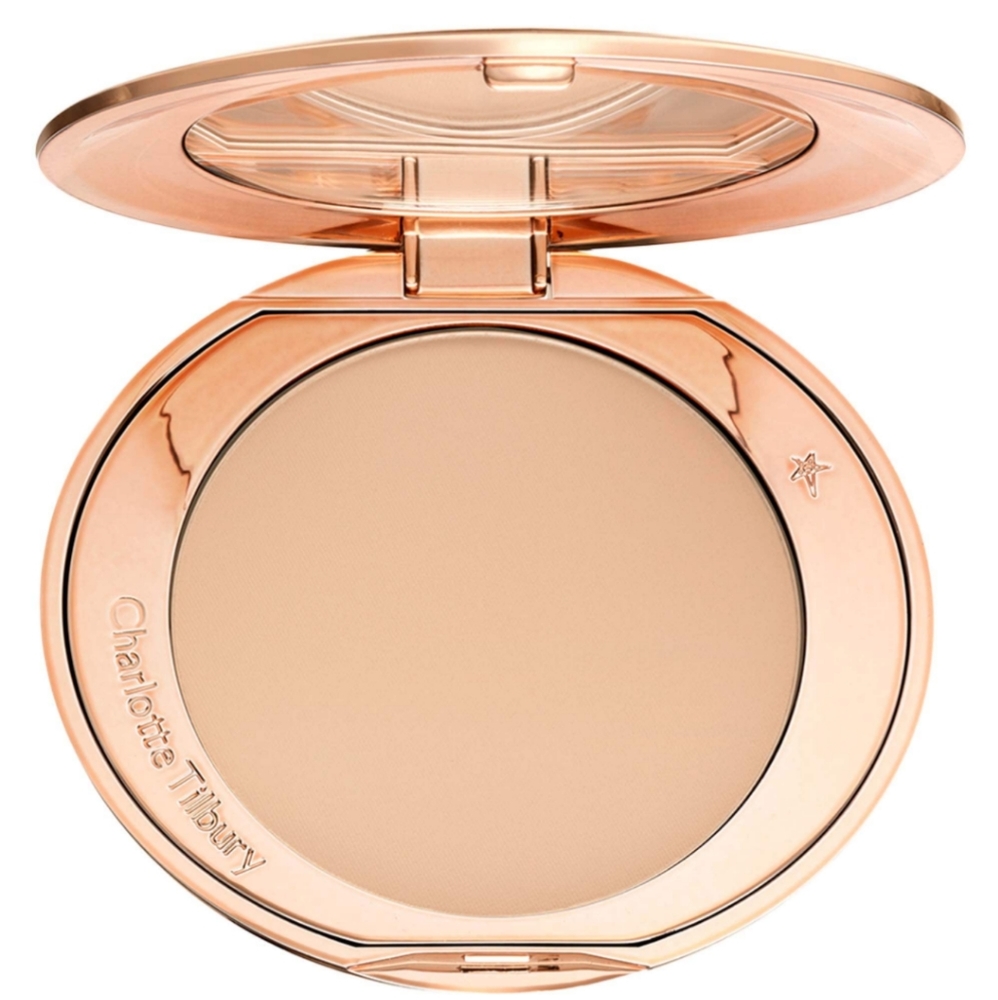 Charlotte Tilbury Airbrush Flawless Finish Setting Powder in Medium